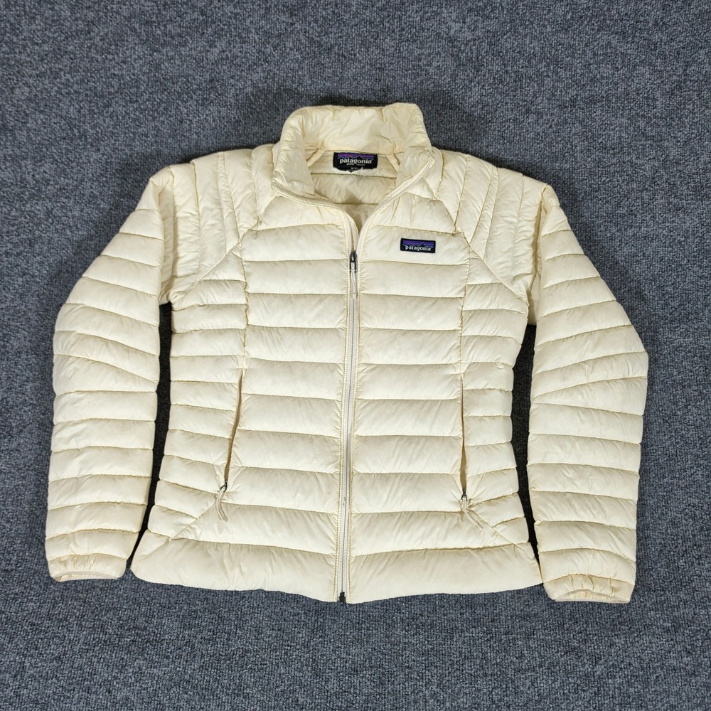 Patagonia Womens Down Puffer Jacket Wool White 84684 FA22 Size Medium Preppy